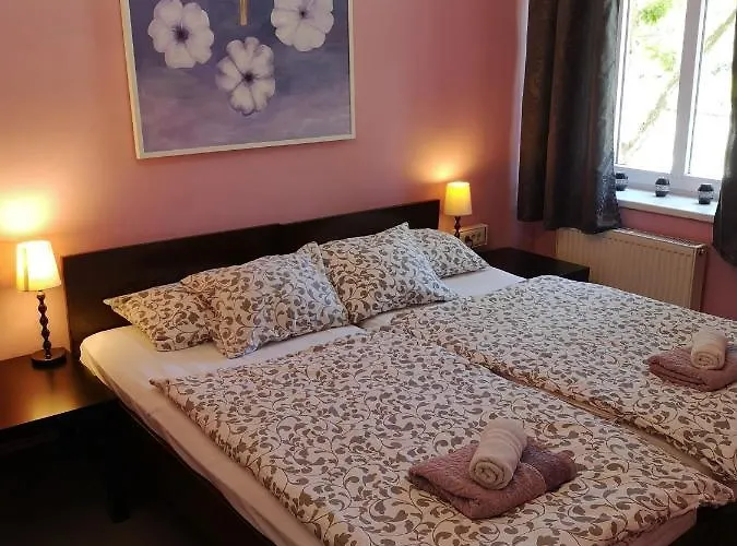 Hostel Vila Veselova, City Center Ljubljana