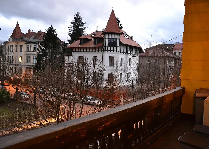 Vila Veselova, City Center *